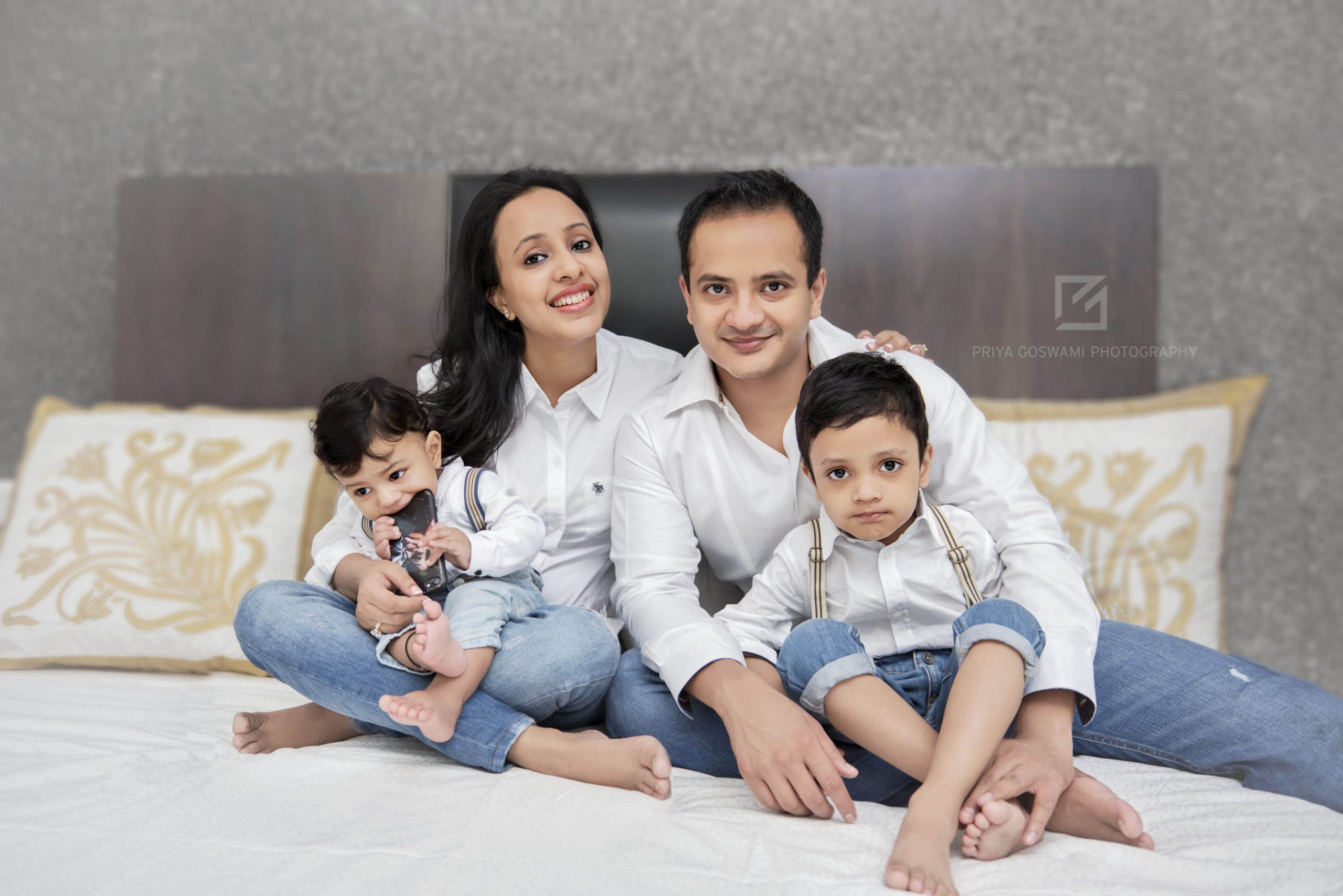 What are the benefits of family portrait painting?