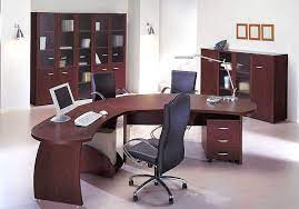 How to choose the right office furniture store